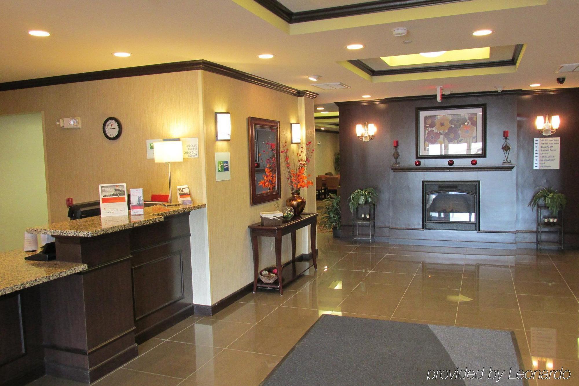 Hampton Inn & Suites Wheeling - The Highlands Triadelphia Eksteriør billede