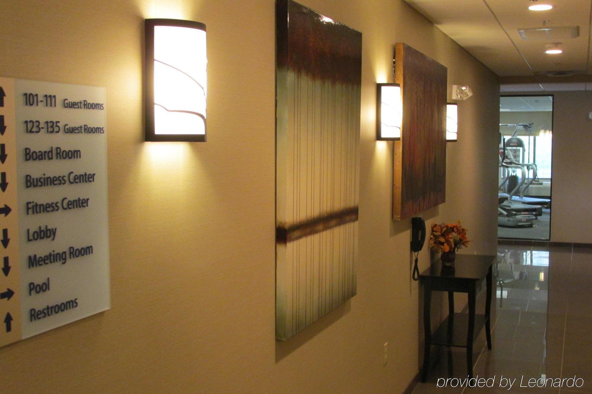 Hampton Inn & Suites Wheeling - The Highlands Triadelphia Eksteriør billede